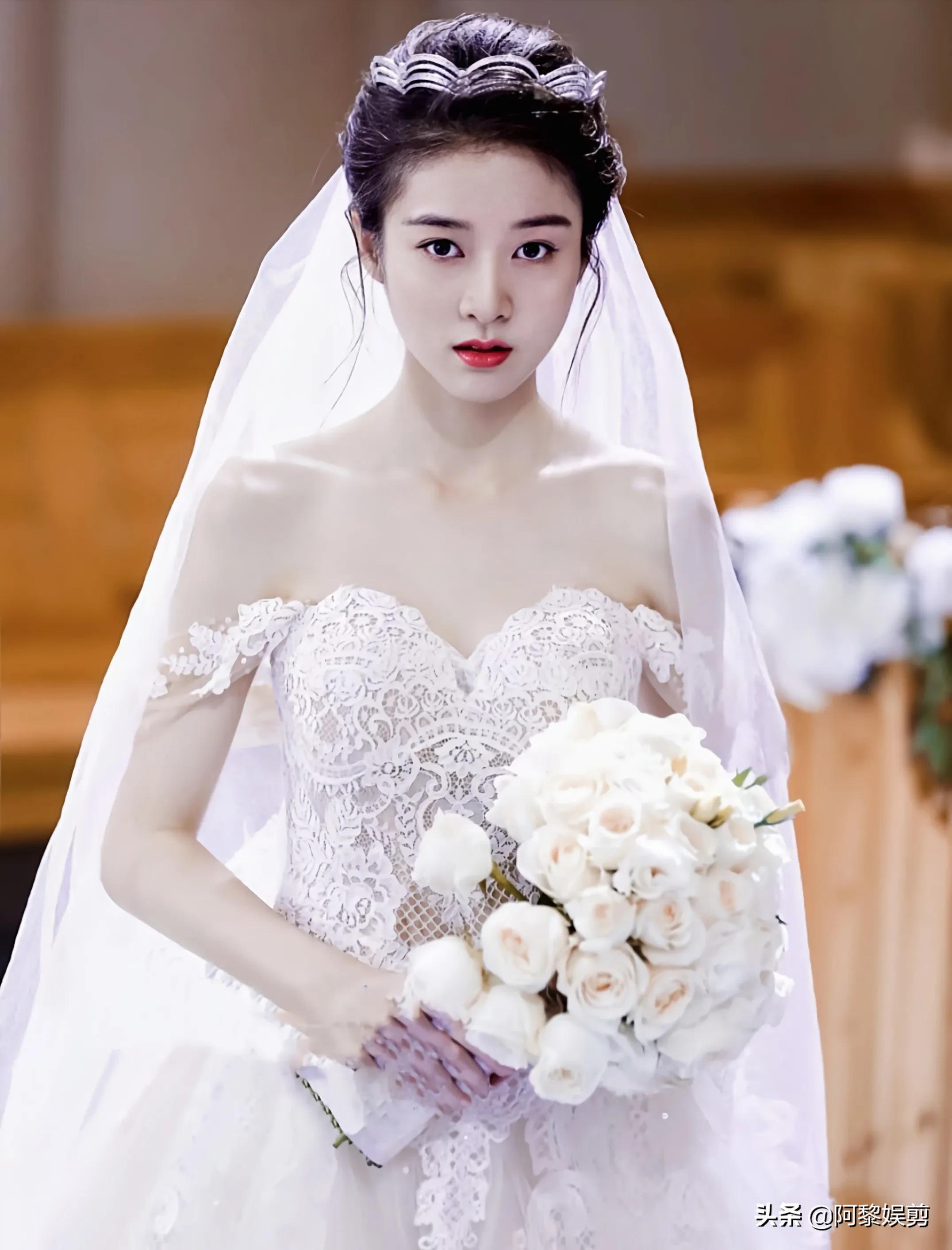 16位女明星婚纱照，哪一位是你最喜欢的？