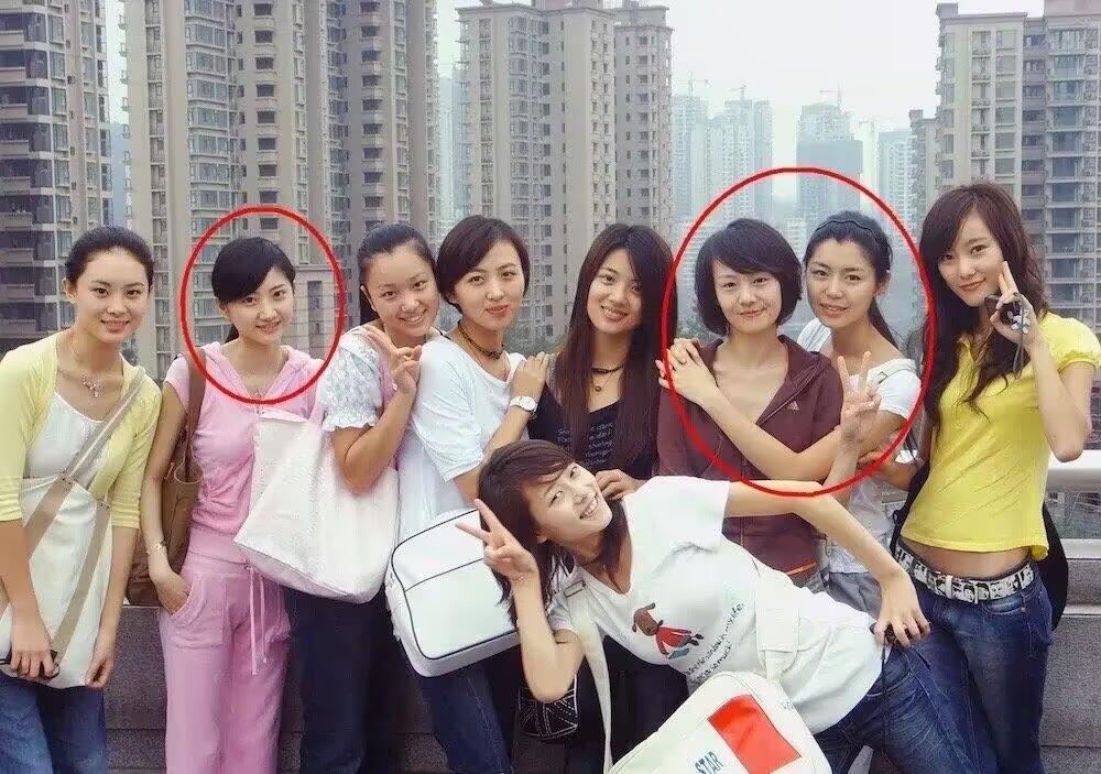 大学时代的景甜好漂亮啊!一看就是富养的千金大小姐,贵气十足