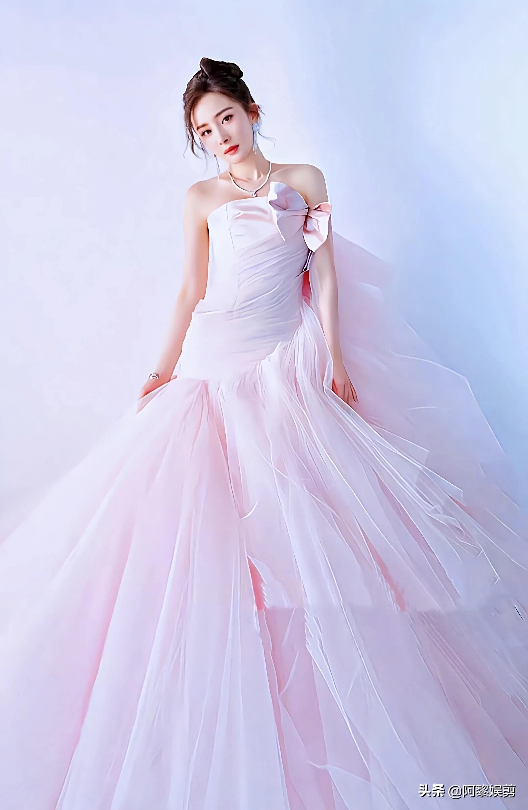 16位女明星婚纱照，哪一位是你最喜欢的？