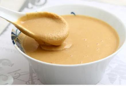 买的瓶装芝麻酱怎样吃(买回来的纯芝麻酱怎么调)