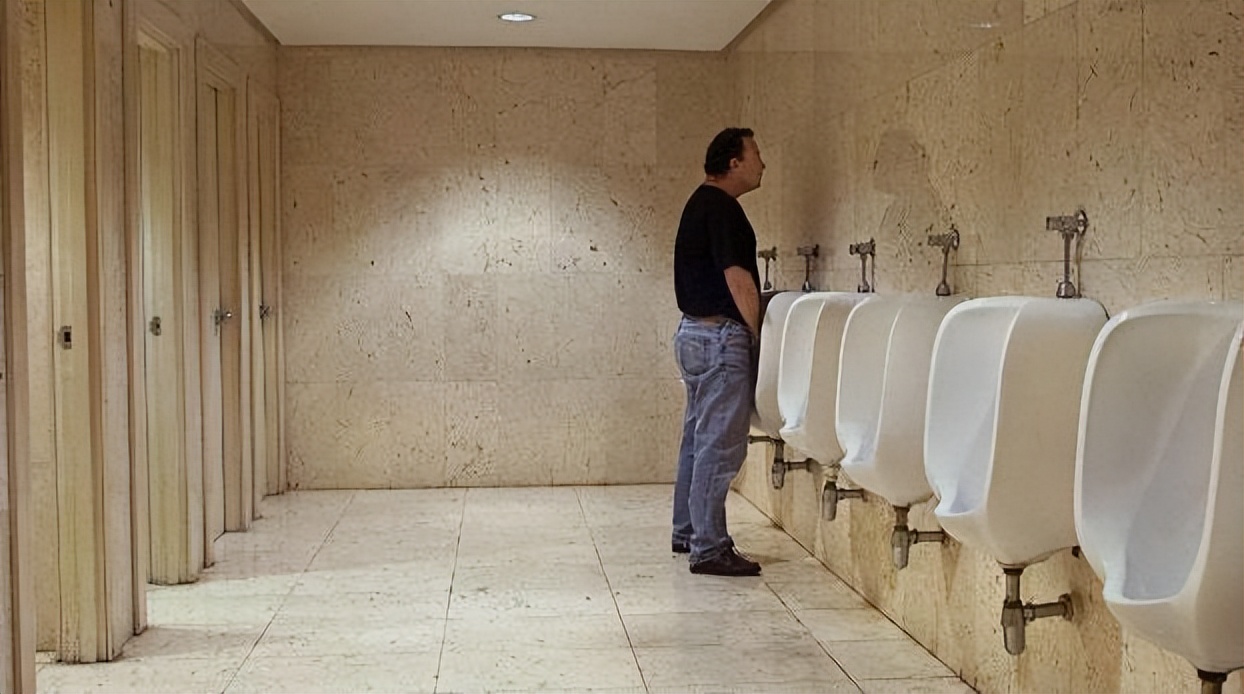 晚上起夜与不起夜，哪种方式更有利于身体健康？告诉你最佳做法