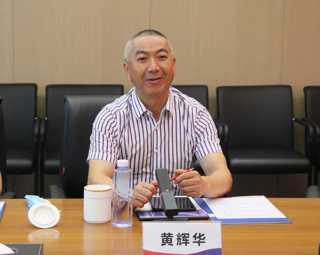 共创数字河南新未来！紫光计算机总裁黄辉华一行到访豫信电科