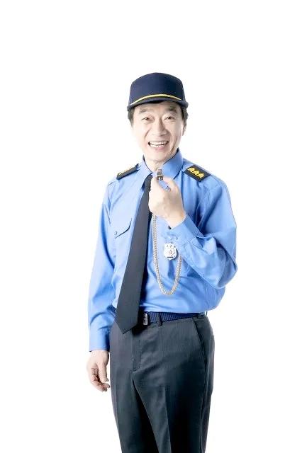 为什么有些年轻保安月收入只有两千多块钱?你想了解其中原因吗?