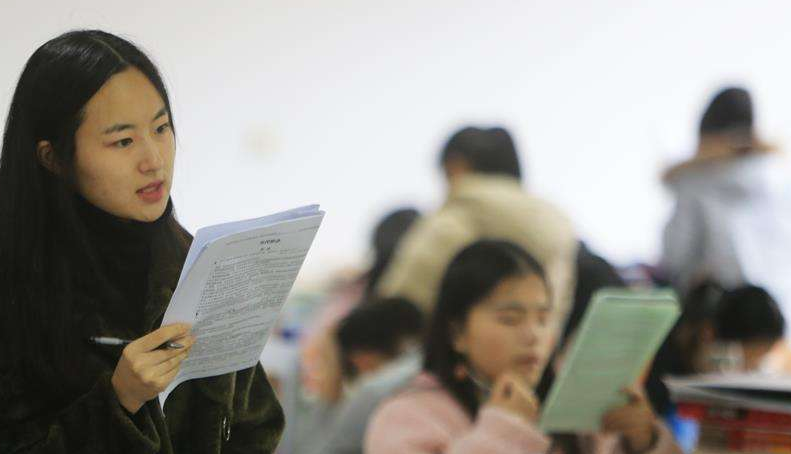 原来985大学也分等级，第五层的这些大学相对好考，你会尝试吗