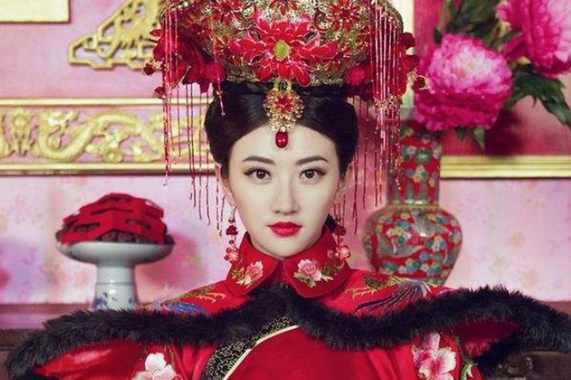 《康熙王朝》蓝齐儿原型:穿龙袍下葬,尸身240年不腐