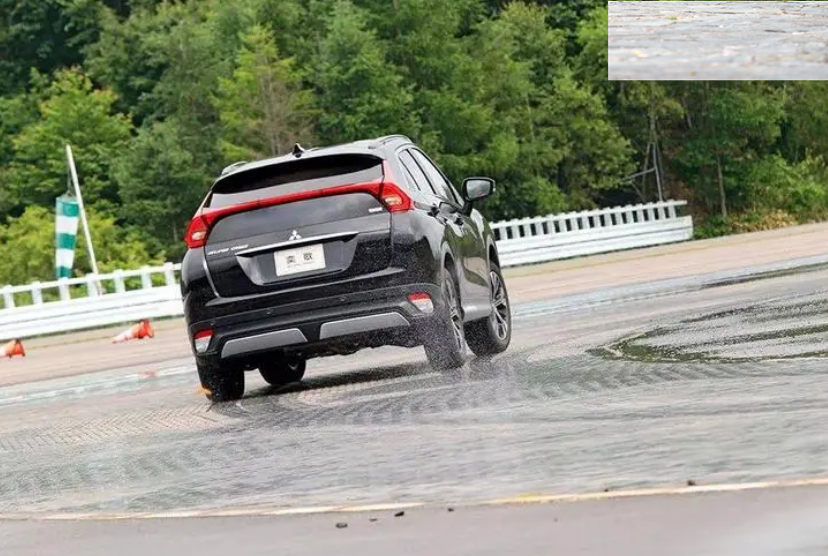 为何聪明人不买SUV？车主细数4大缺陷，太窒息