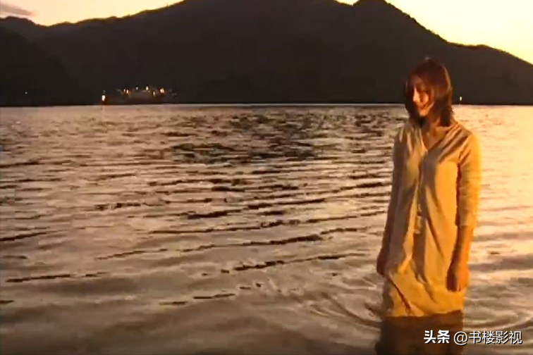 韩剧夏娃第二集52分钟插曲(那些年我追过的韩剧-《夏娃的诱惑》（又名《爱上女主播》）)