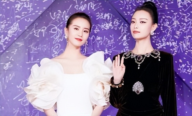 颜值不足脖子凑！这8位女星的天鹅颈太优越，气质一下就出来了