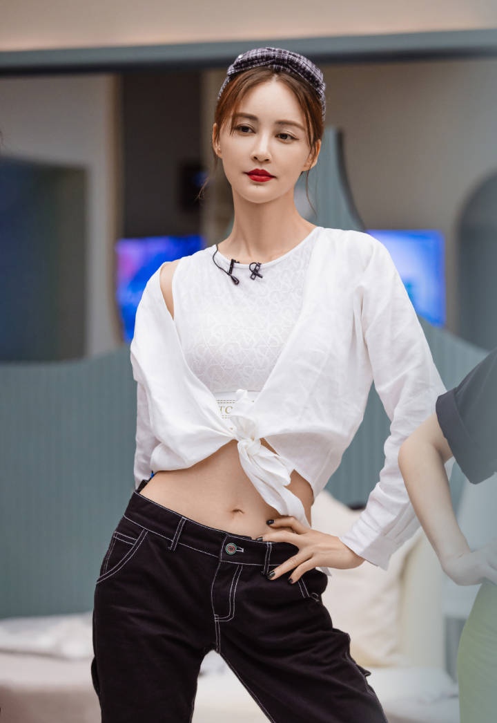 《浪姐3》五公前，姐姐们的“工作”照，快来收藏吧