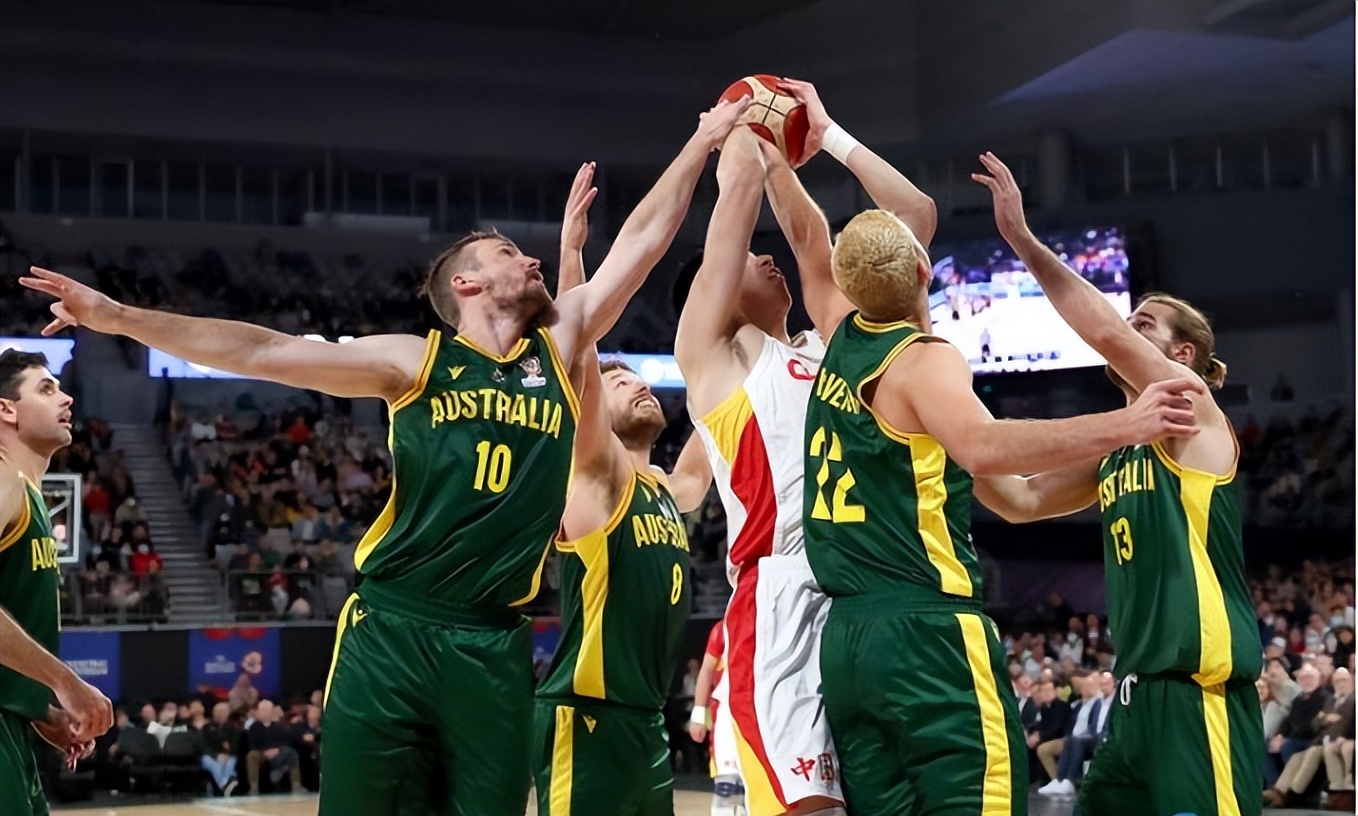 周琦为什么打不了nba</h2>

<p>　　但是另外一边，杨毅老师却给出了不同的观点，他认为周琦绝对完爆小乔丹这种级别的NBA球星，周琦之所以去不了NBA，那是缺人脉，联盟里的球队都不知道周琦的实力，而不是他不行。</p>

<p>　　当时有人问他，小乔丹能拿底薪在NBA打工，为什么我周琦不行呢？杨毅直接回答：“那小乔丹有人脉啊，大家知道他的底线在哪里。”随后他还和现场嘉宾对话，嘉宾表示整个世界篮坛，凡是周琦这个能力的球员全都在打NBA，没打的都是人家自己不想来的，年龄太大了。</p>

<p>　　<img alt=