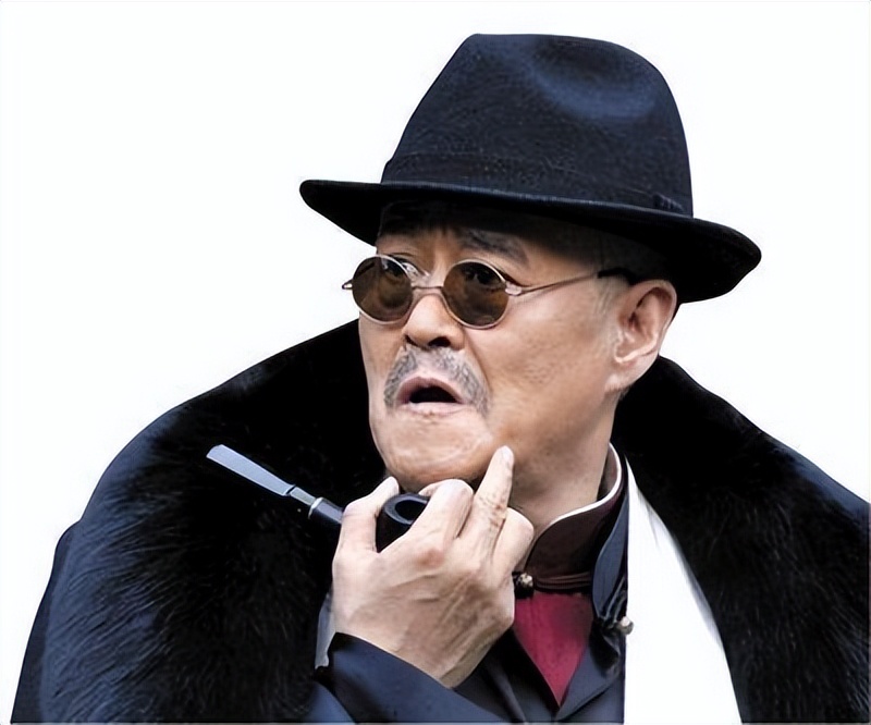 敢当众扇冯小刚耳光的，估计也只有赵本山了吧，网友评价：活该