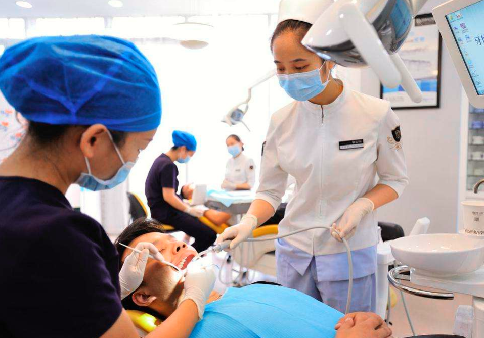 就业率高的医学专业排名，临床医学无缘榜首，口腔医学仅排第3