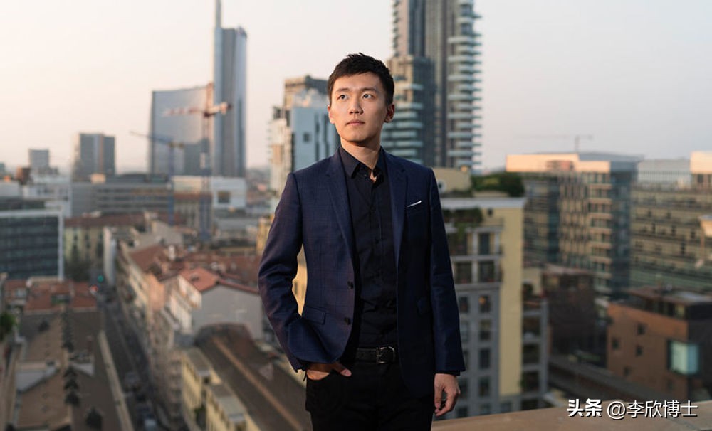 意甲哪个老板最有钱（晒豪车名表张康阳欠超3亿美元幕后故事？张康阳身价千亿背后内幕）