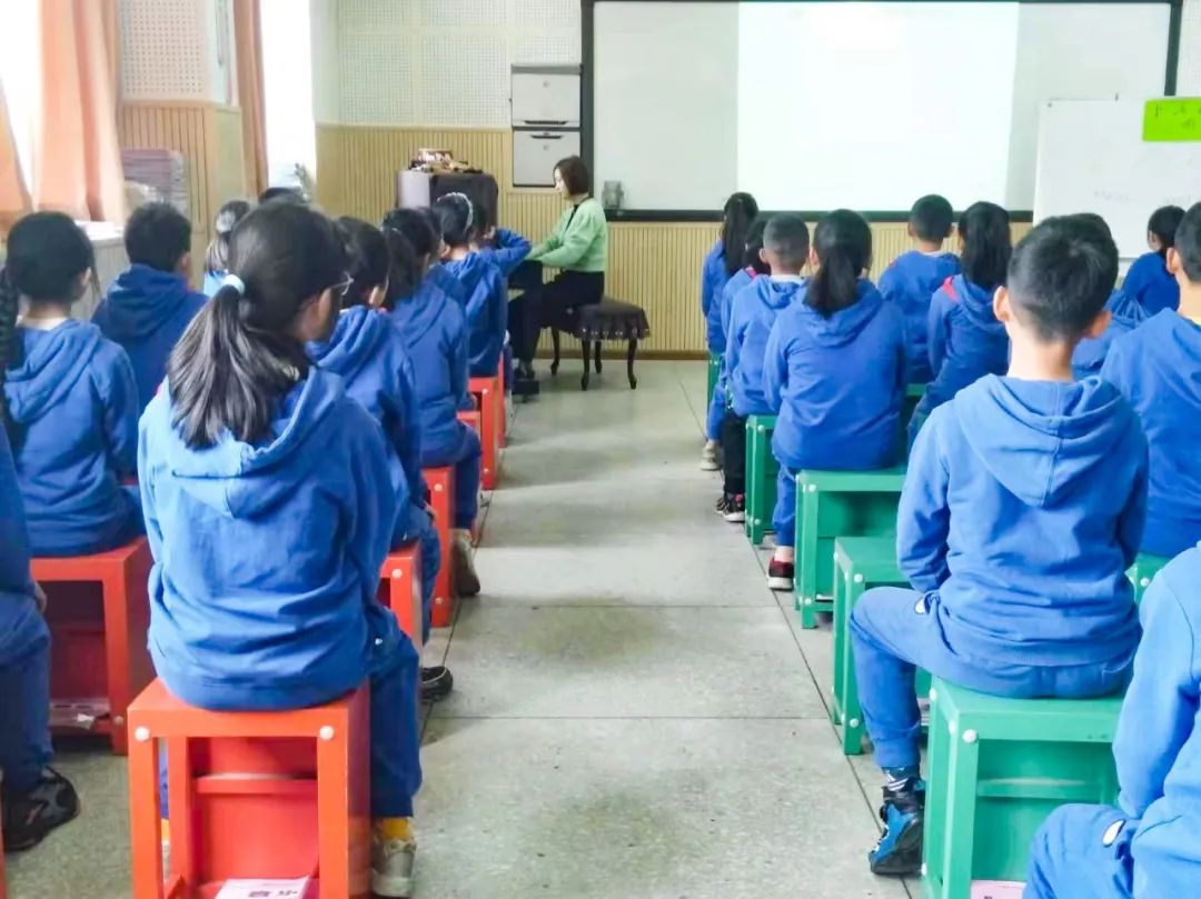 成都市双流区九江小学继续开展高质量课堂建设专项行动