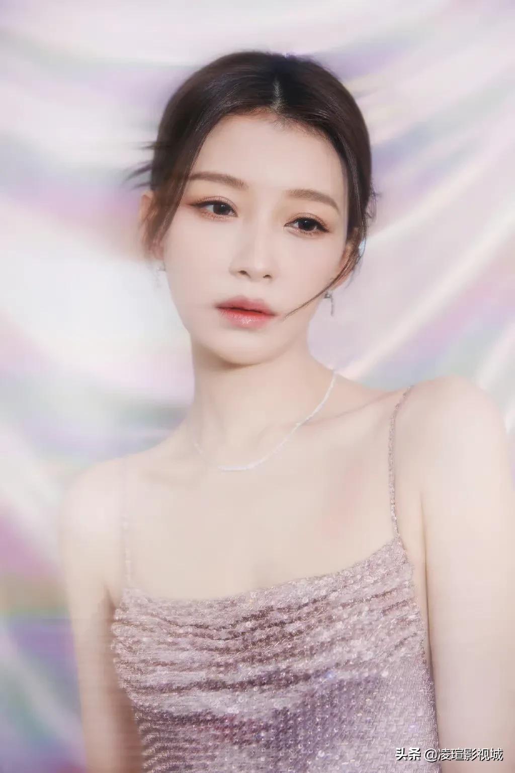 明星壁纸图片分享：孙怡（1）