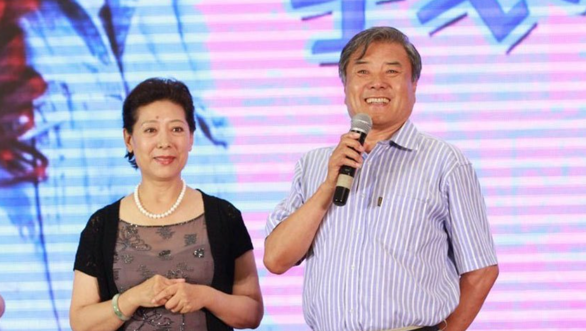 5位女歌唱家现状:李丹阳没孩子成遗憾,关牧村携夫住百万养老院