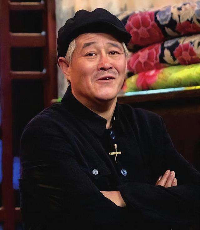 落魄时感恩妻子陪伴，辉煌时却说不是真爱，可笑的6位圈内大名人