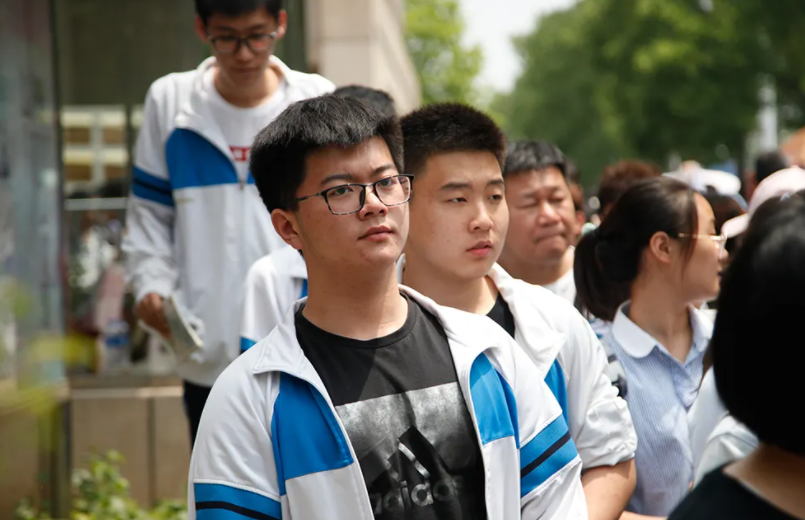 2022年各省高考人数出炉，河北仅排第5名，河南稳居榜首位置