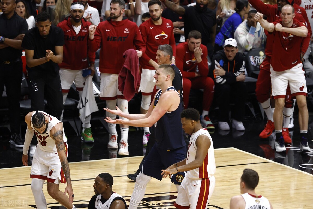 nba为什么不转播了呢（广东体育中断nba转播龙舟赛引争议，球迷：nba有龙舟赛重要？）