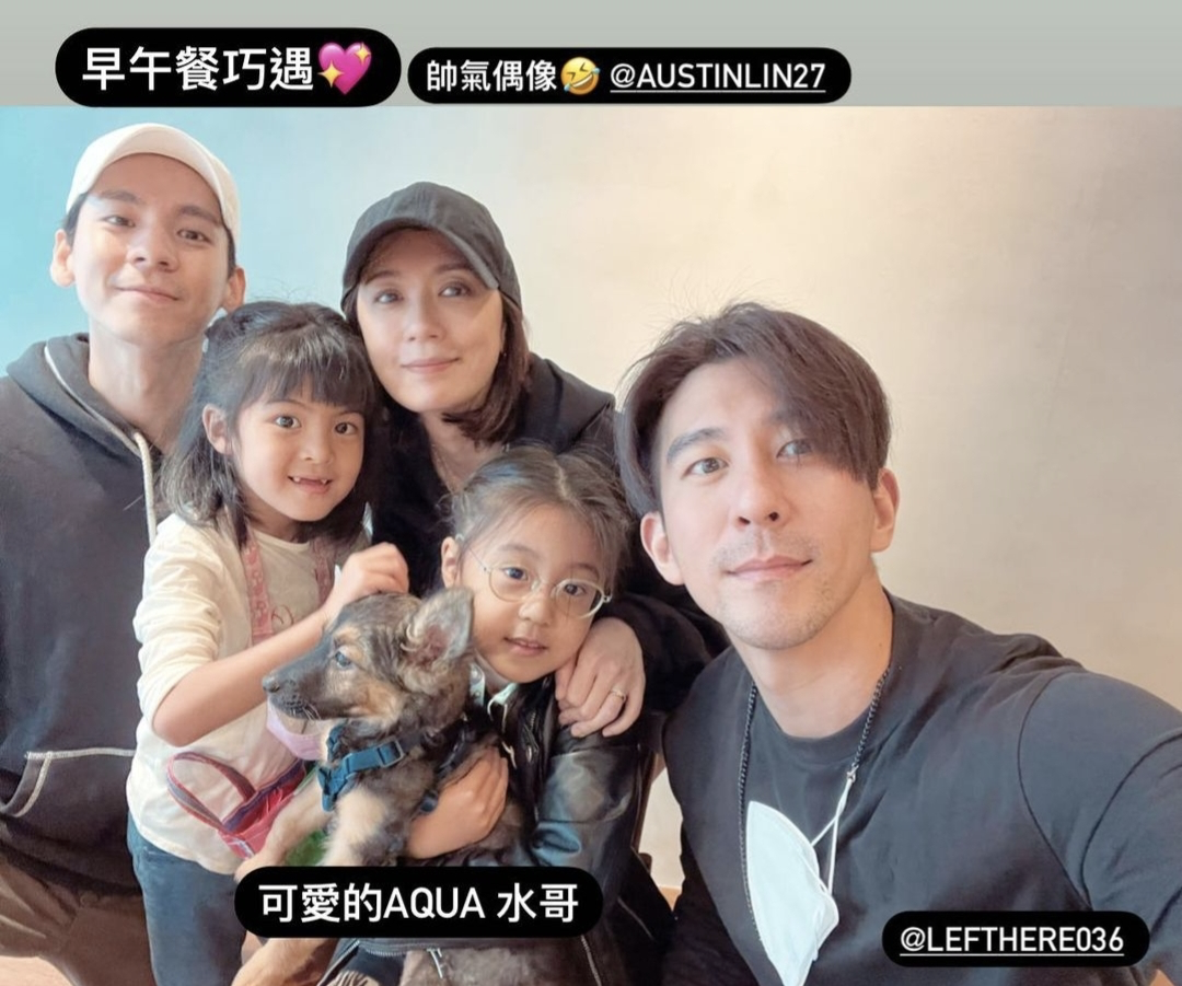 贾静雯晒全家福，和修杰楷越来越有夫妻相，咘咘波妞大眼睛灵动