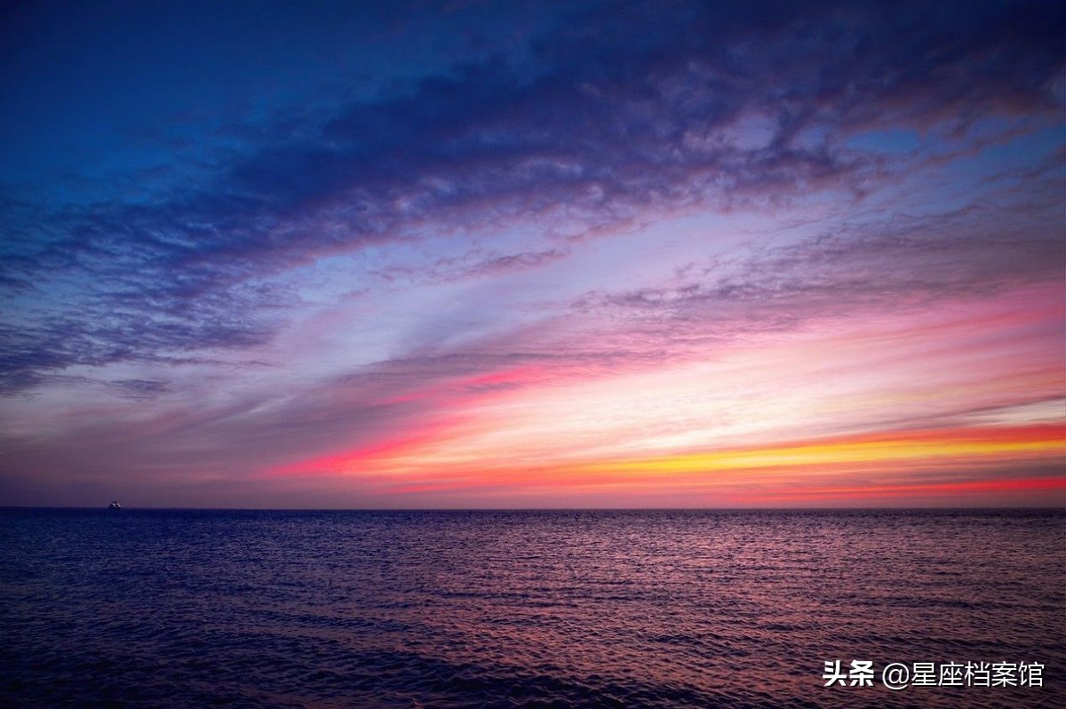 霸气侧漏：敢爱敢恨，无畏无惧展真我风采
