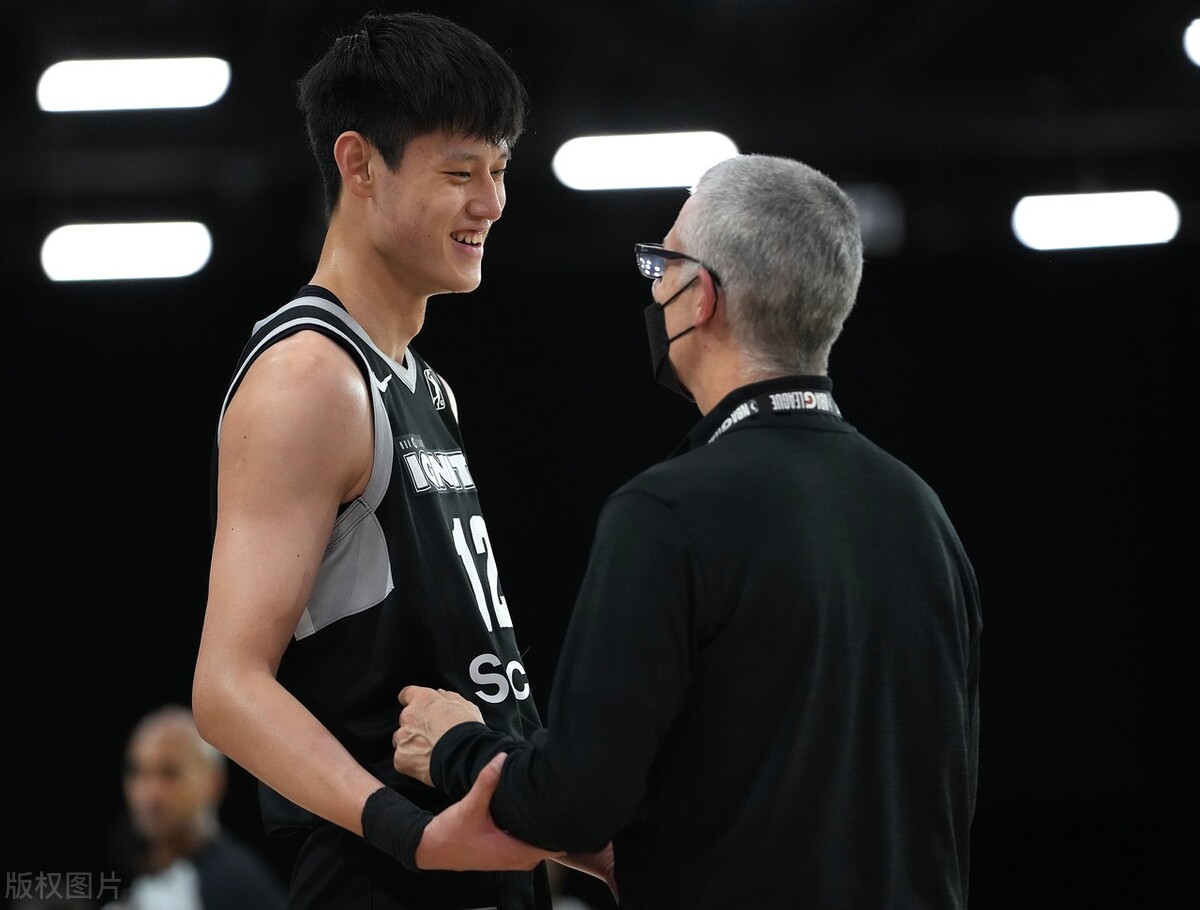 曾凡博为什么落选cba(曾凡博落选，未来去向曝光！进军NBA之路并未堵死，仍有一次机会)