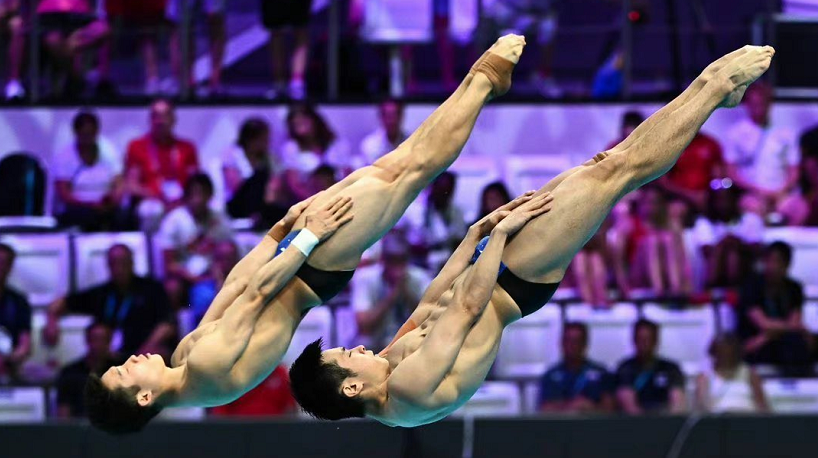世锦赛大马组合失误炸鱼,遭调侃:致敬菲律宾跳水队)