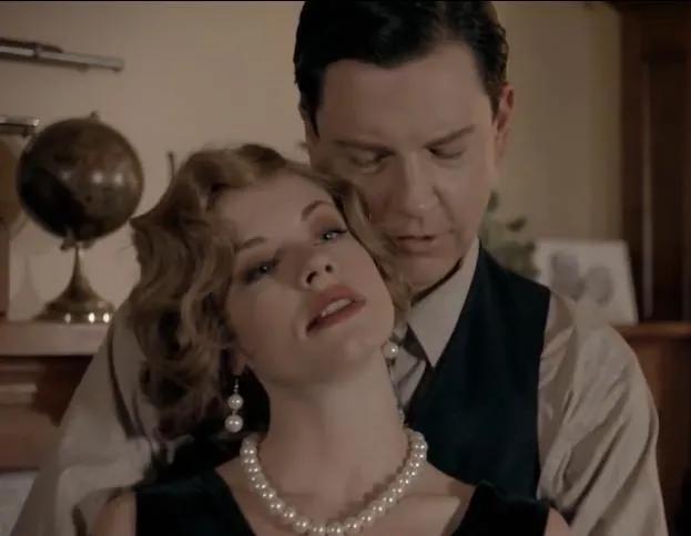 美国绿帽王：妻子把情人养在阁楼里十年，他竟一直被蒙在鼓里