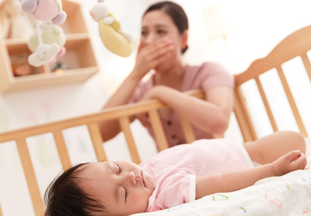 产后抑郁可能并不是家庭的问题，而是产妇自身的情绪导致