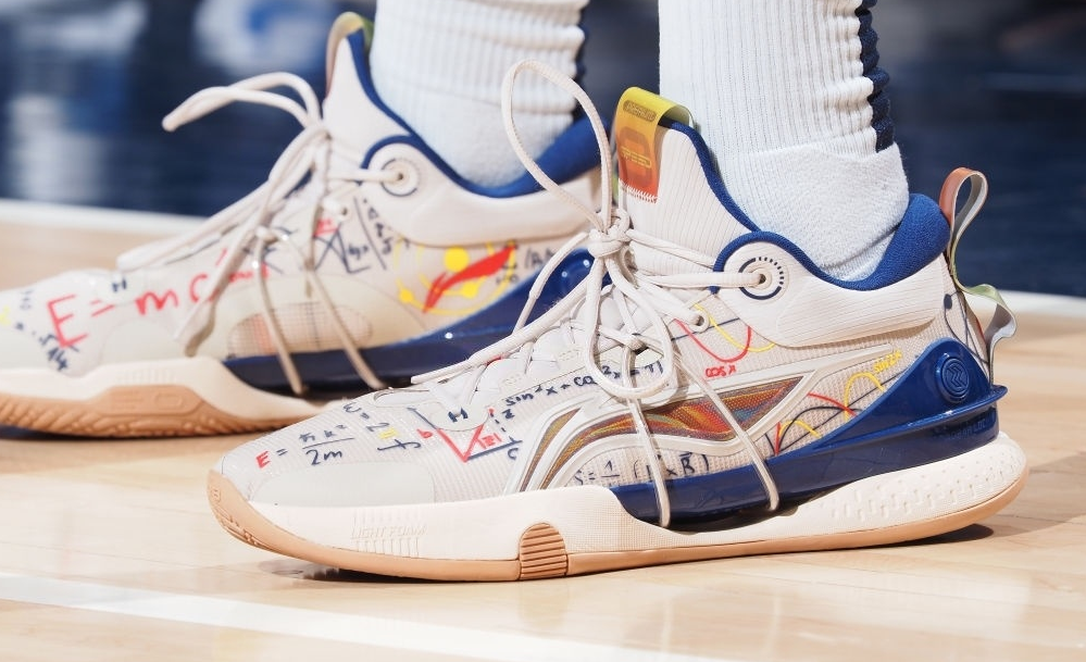 cba闪击8为什么召回（闪击8代断底被召回，休闲鞋被质疑抄袭，李宁又翻车了么？）