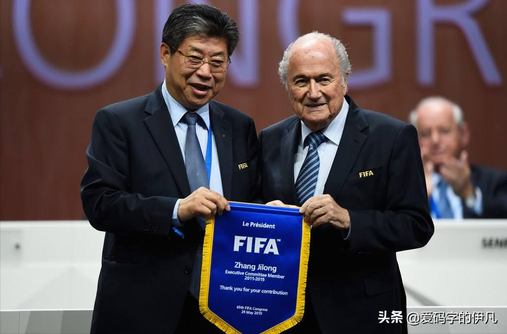 关于俄罗斯世界杯调查报告(2022卡塔尔世界杯背后的权钱交易：FIFA的金钱帝国)