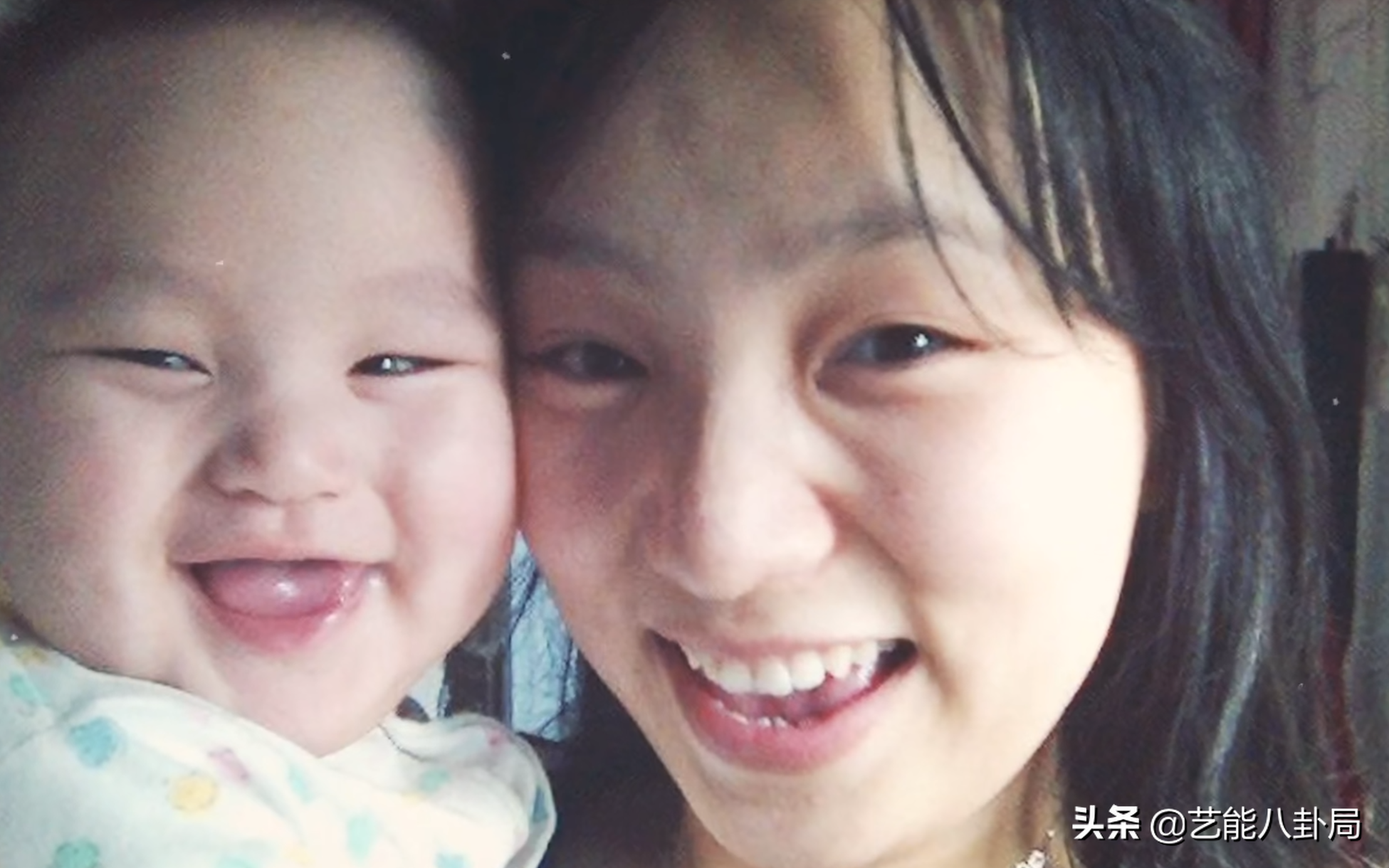 17歲港圈唱將炎明熹！父母定居內地，粵語歌開口跪，打破刻板印象
