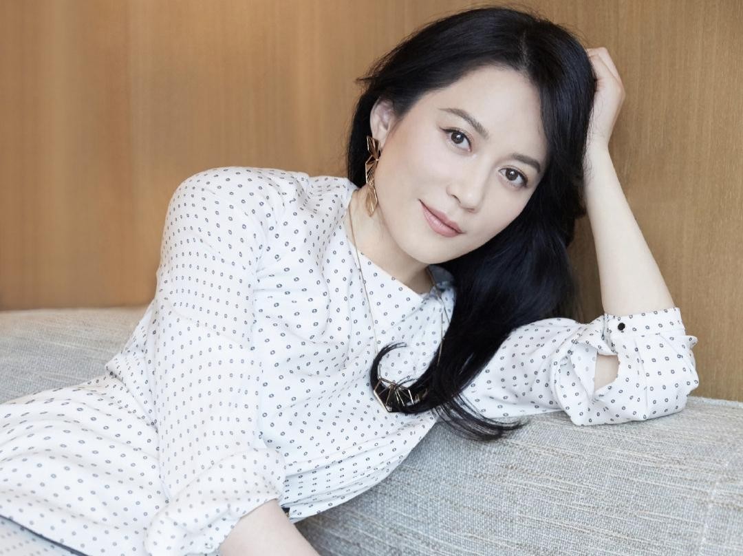 越老越有魅力的女明星，我只服这12位！连鱼尾纹都充满着女人味