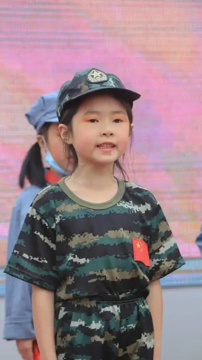 铭记历史，心系国防｜四川天府新区南湖小学开展国防教育主题活动