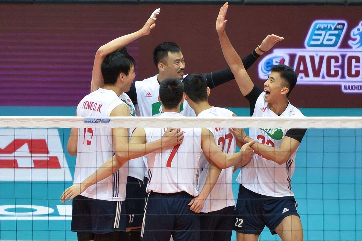 中国vs日本比赛结果（中国3-0横扫日本夺冠，再夺亚洲杯冠军，1将荣膺MVP，2将最佳阵容）