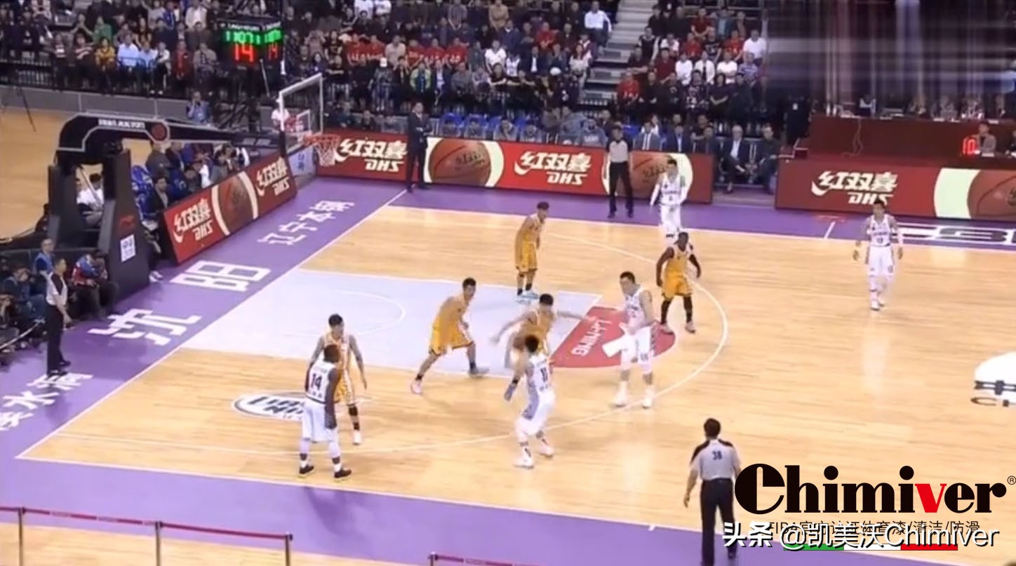 cba球馆地板为什么不亮（CBA历届总决赛木地板彩漆配色方案）