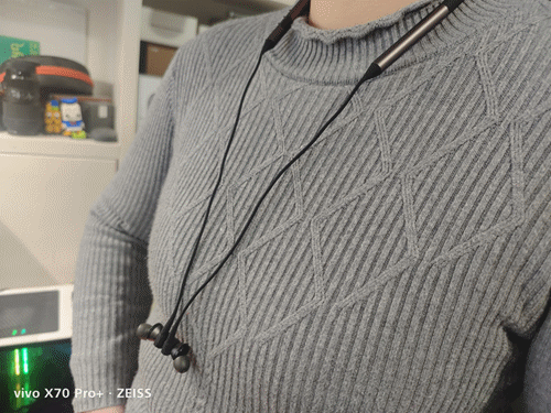 性能外翻的项圈蓝牙：创新Aurvana Trio Wireless评测