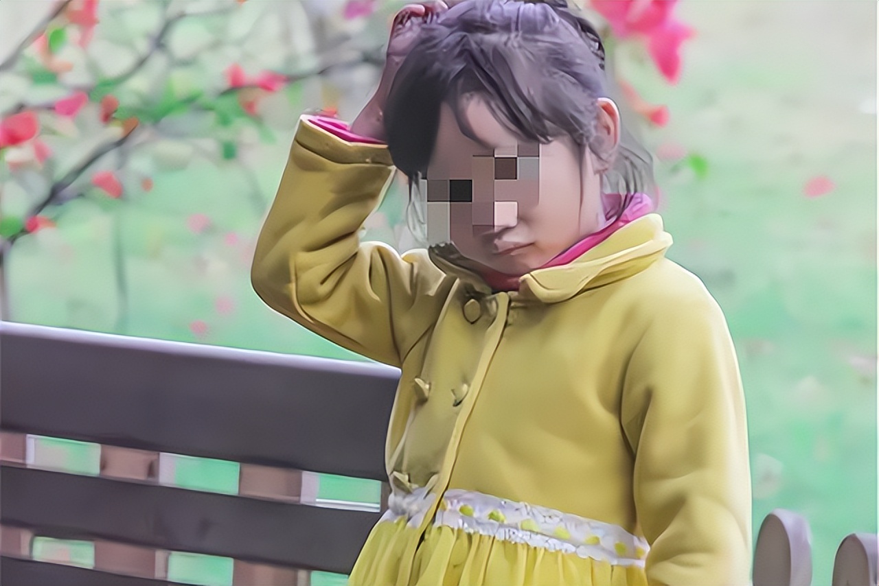 案例：已婚男出轨女教师，5年地下恋情被妻子带警察抓包