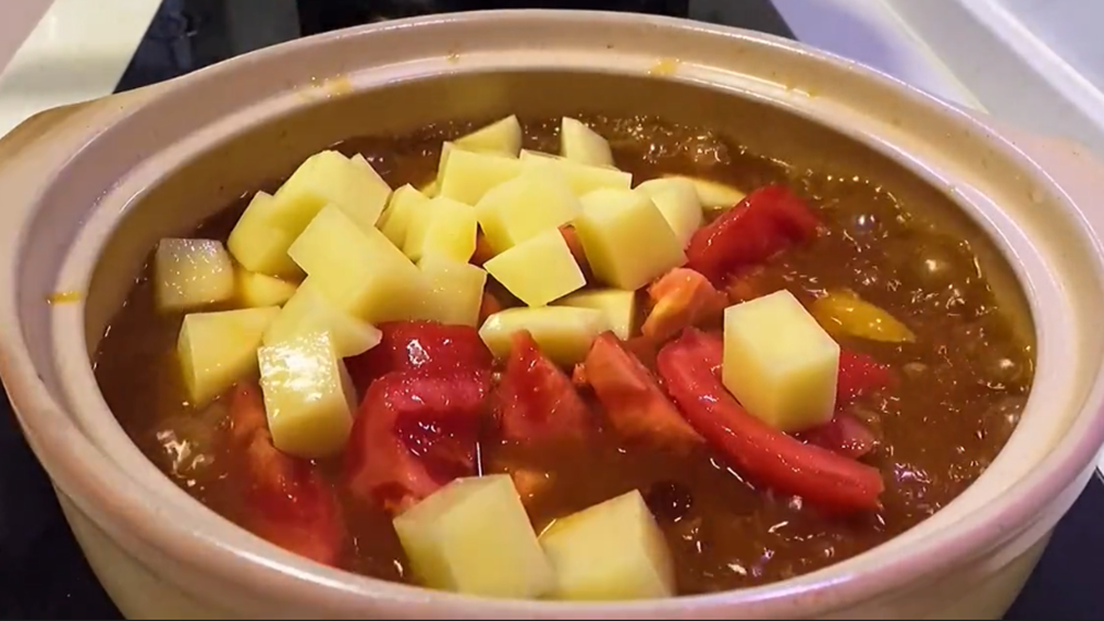 圖片[7]-【土豆番茄燉牛腩】做法步驟圖 口感嫩滑-起舞食譜網(wǎng)