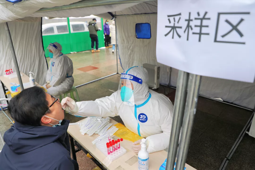 长安汽车北站出发，一人前往广州拜年串门