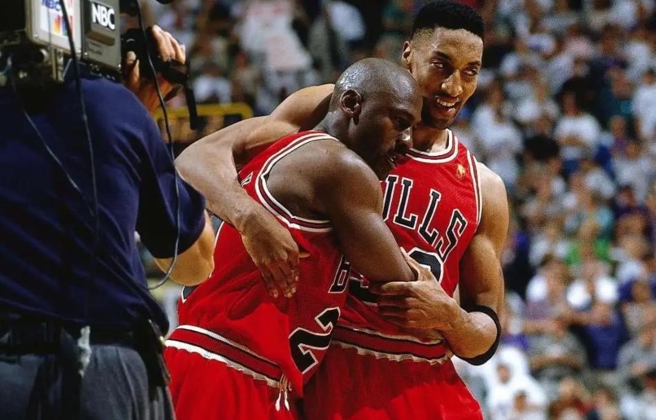 nba史上最精彩的总决赛（经典永流传！美媒评选NBA最精彩的六次总决赛：老球迷才都看过）-趣拿体育