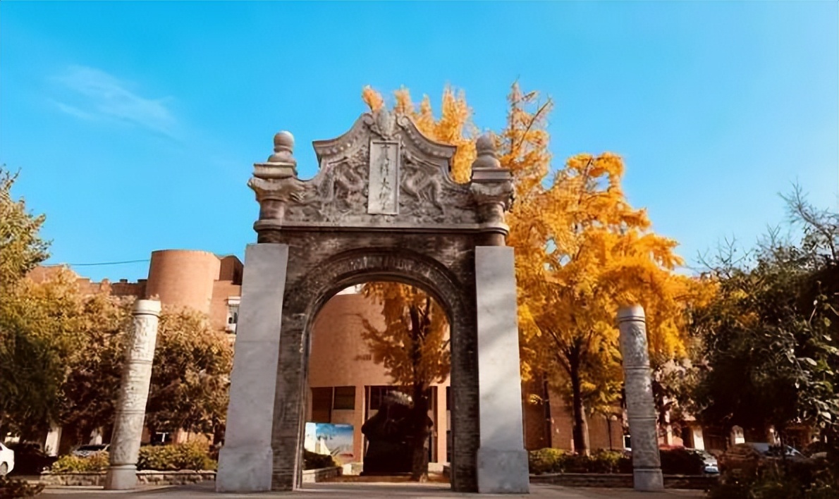 逐渐冷清的985高校，从人声鼎沸到鲜有人报考，与专业设置有关系