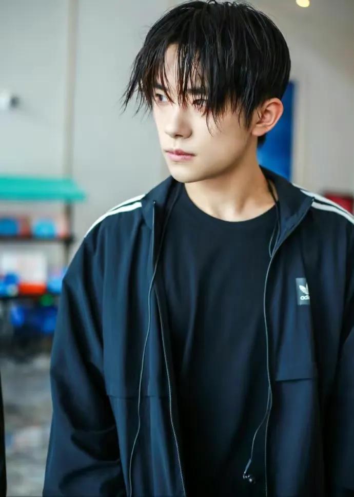 不患寡而患不均——聊聊易烊千玺的编制