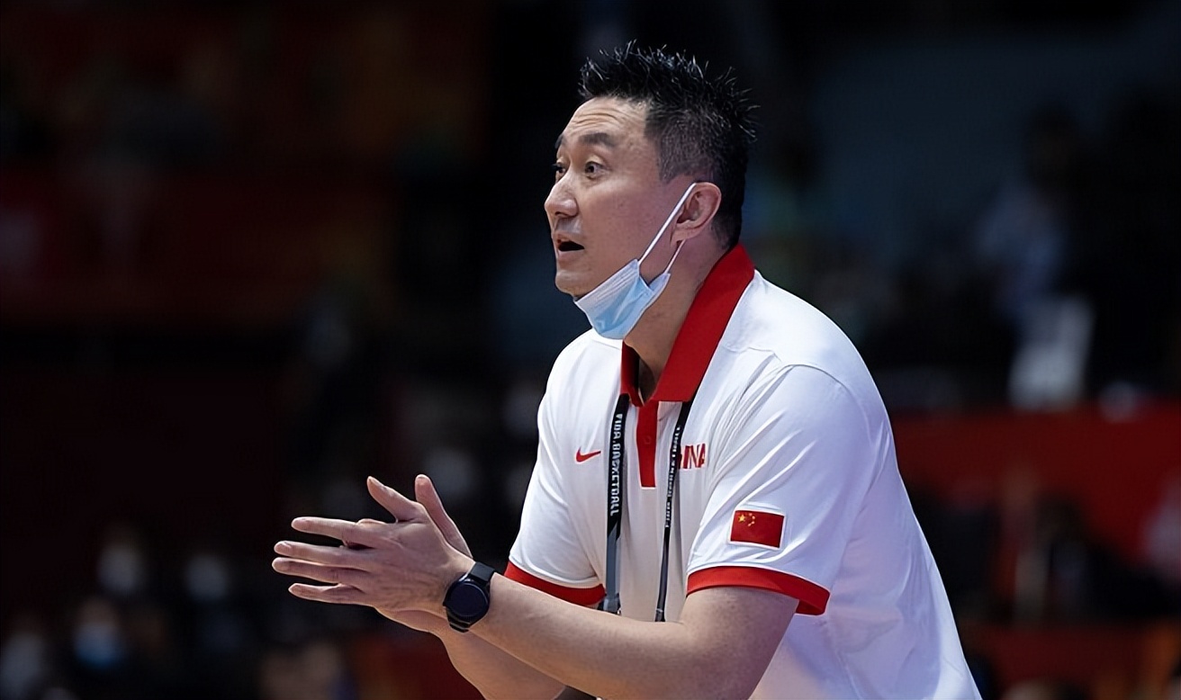 世界杯篮球中国图片（收视率第一！中国男篮正式晋级世界杯，现场球迷疯狂：敲锣打鼓）-趣拿体育