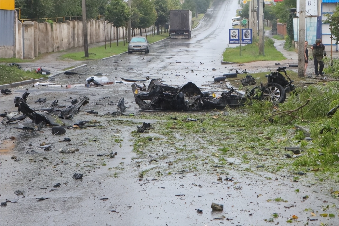 哈尔科夫一名小镇镇长被炸死，乌官员：我们“游击队”干的