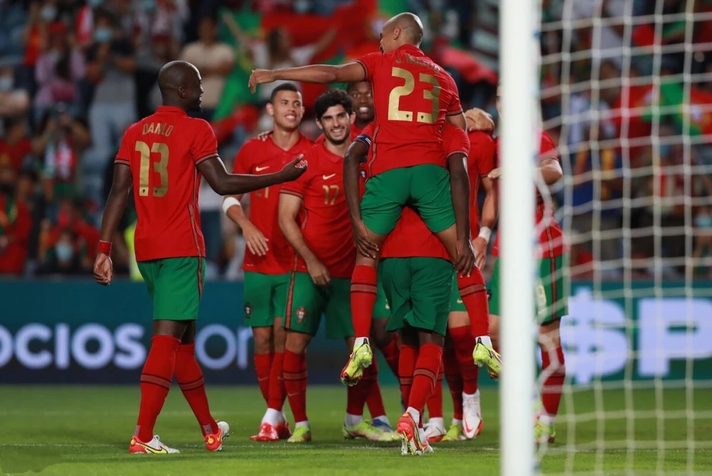 卢森堡VS葡萄牙：C罗期待再次破门，葡萄牙赢球+零封对手
