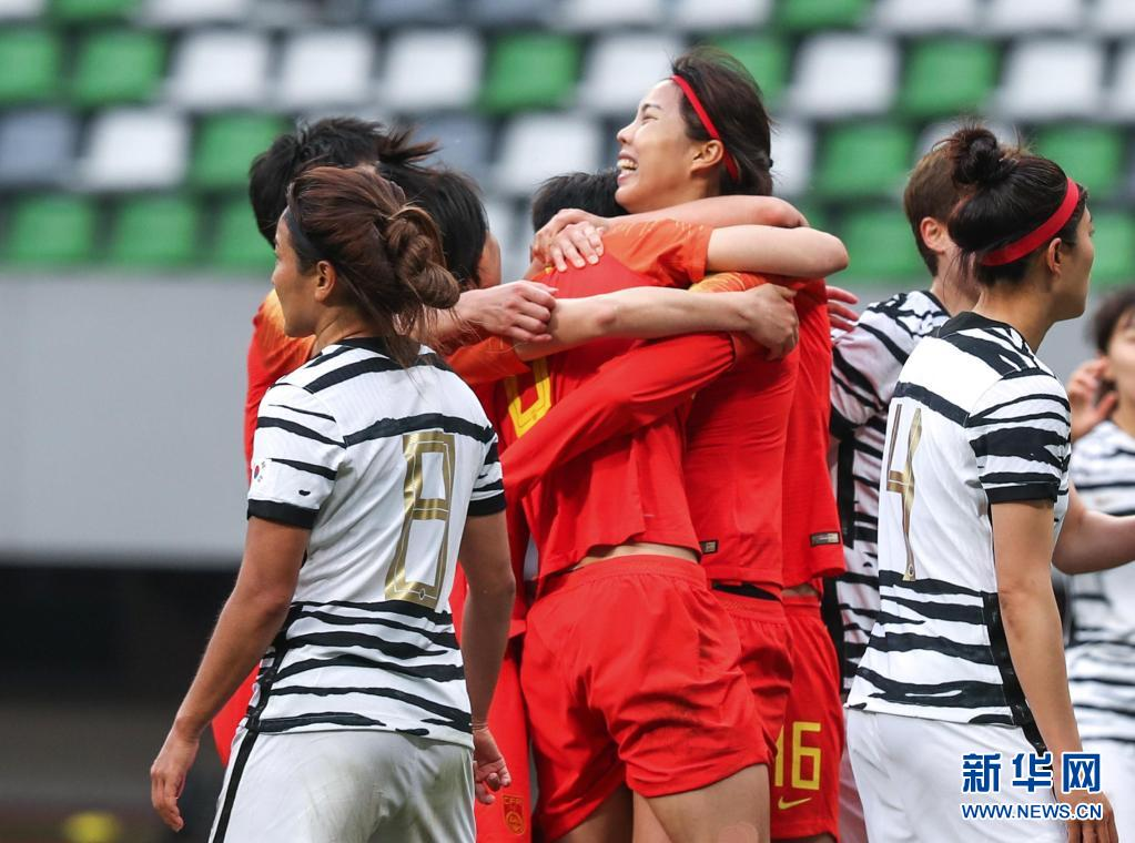 中国女足3比2逆转韩国女足夺冠（燃哭了！中国女足逆转绝杀韩国夺冠！你永远可以相信中国姑娘）