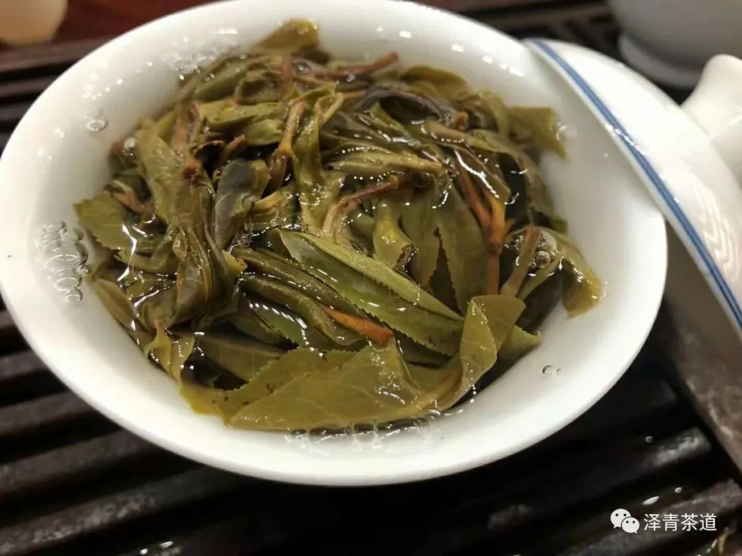 评价茶叶的专业术语(教你喝茶的100个专业术语)