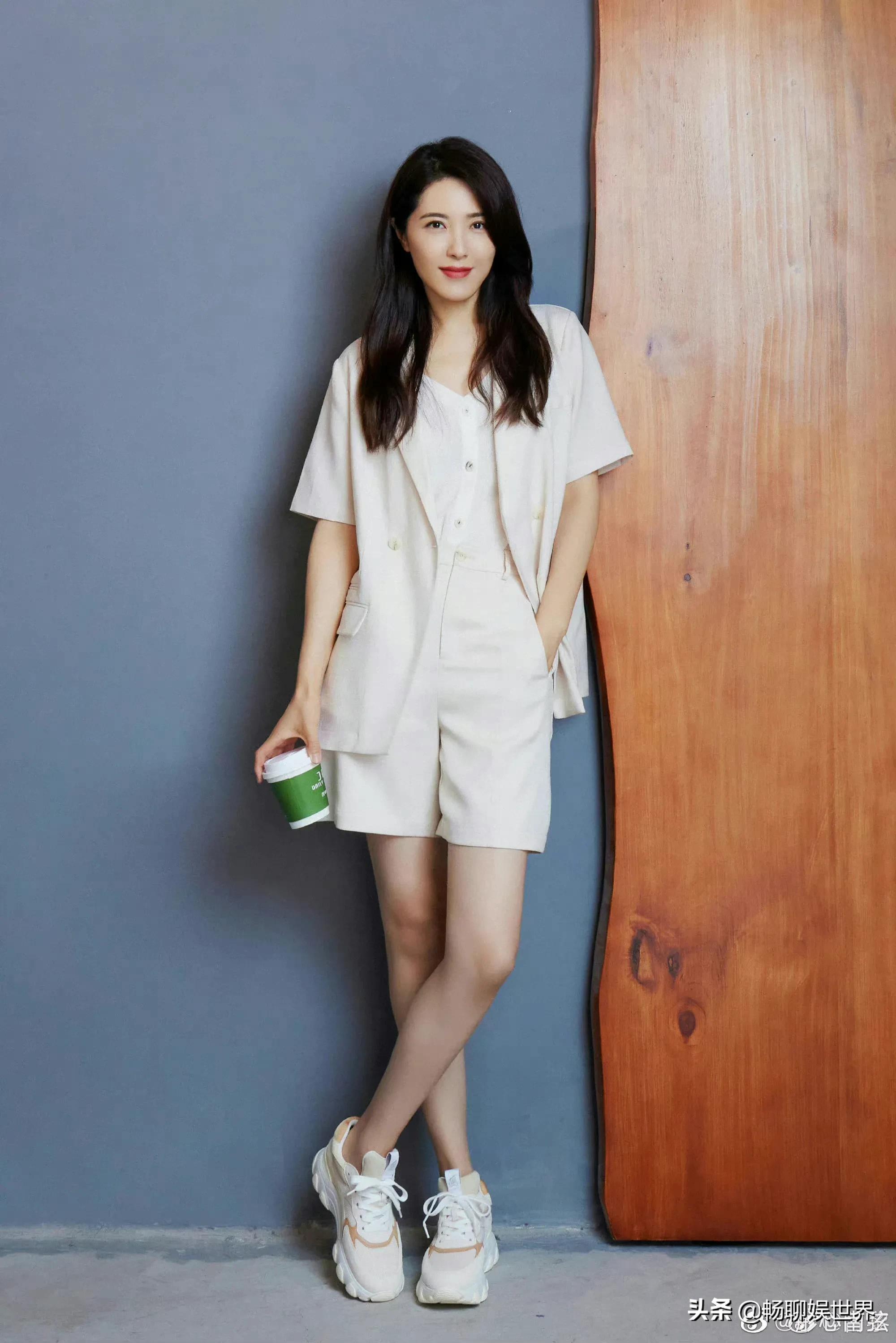 星汉灿烂曾黎45岁了还这么美