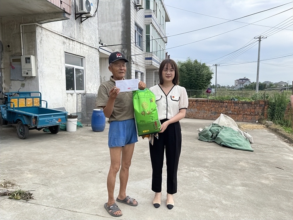 平湖人保财险：千名干部帮千户，结对帮扶暖人心